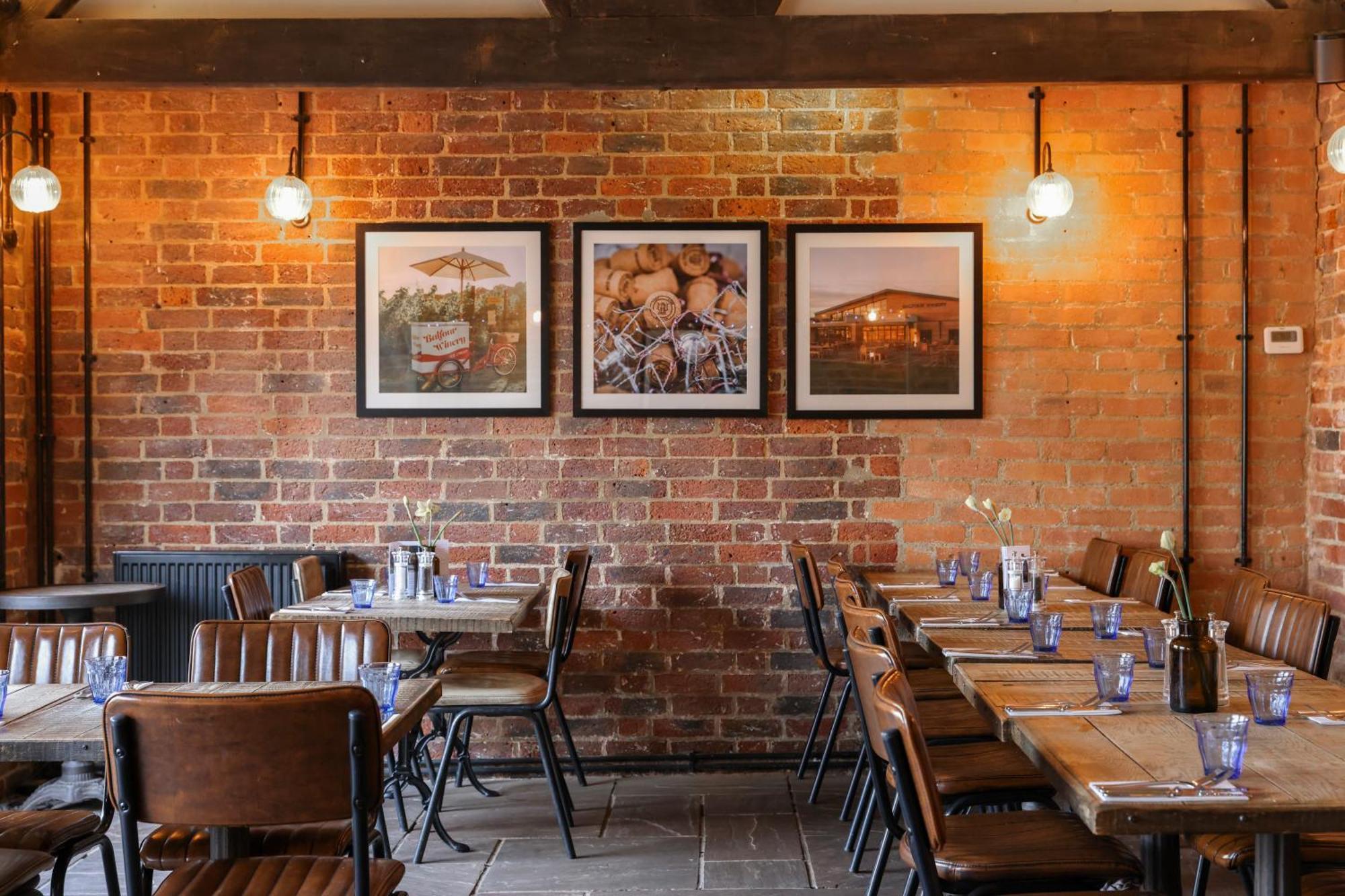 The Goudhurst Inn Exteriör bild